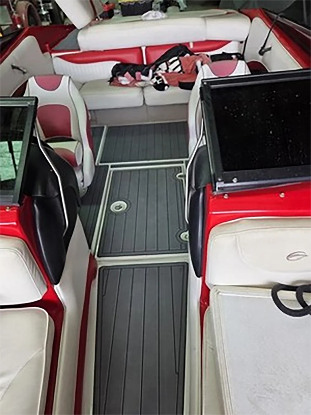 For 2011 Crownline 21 SS 1/4