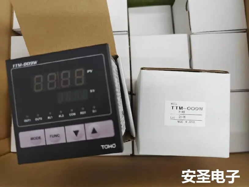 

October TOHO Toho TTM-204-Q-RI-RUV, TTM-214-RI-RUV