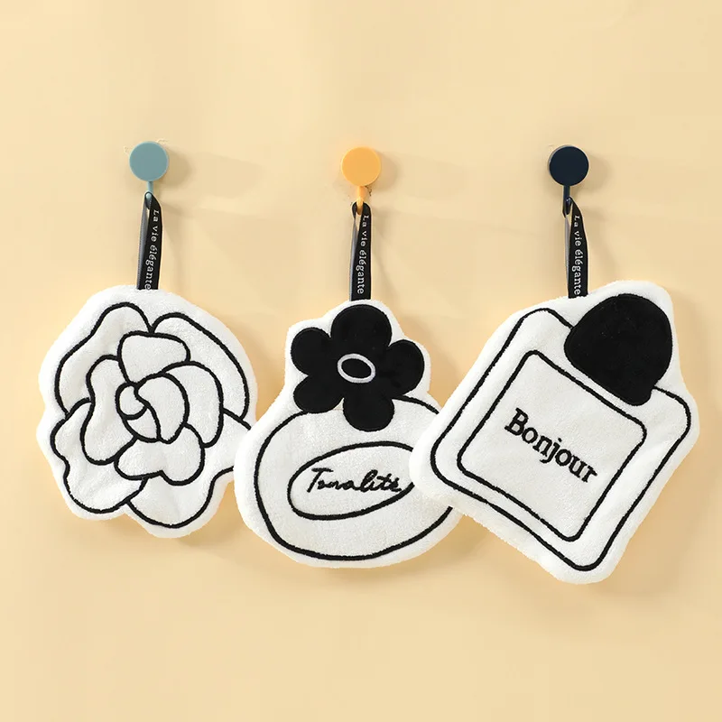 French Style Hand Towel Hanging Style Absorbent Home Coral Fleece Towel Kitchen Bathroom Thick Hand Towel Cute Souvenir