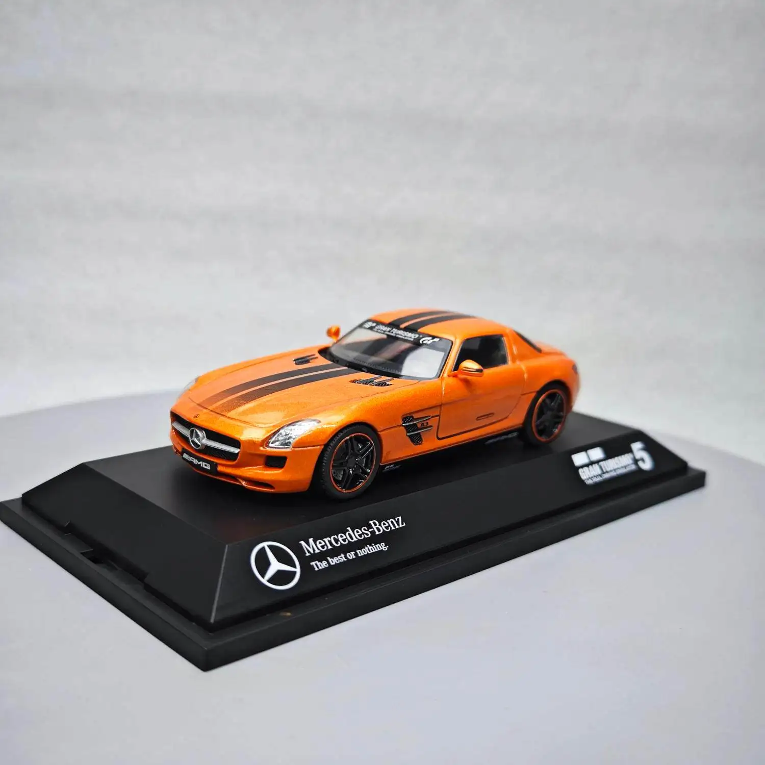 

Schuco 1:43 Germany Mercedes Benz SLS AMG Diecast Alloy Car Model Collectible Gift