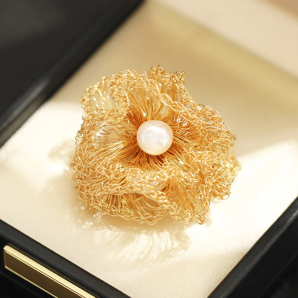 Chinese Style Lucky Auspicious Handmade Woven Multi Layer Petal Brooch With Pearl Retro Elegant Good Fortune Women Jewelry For