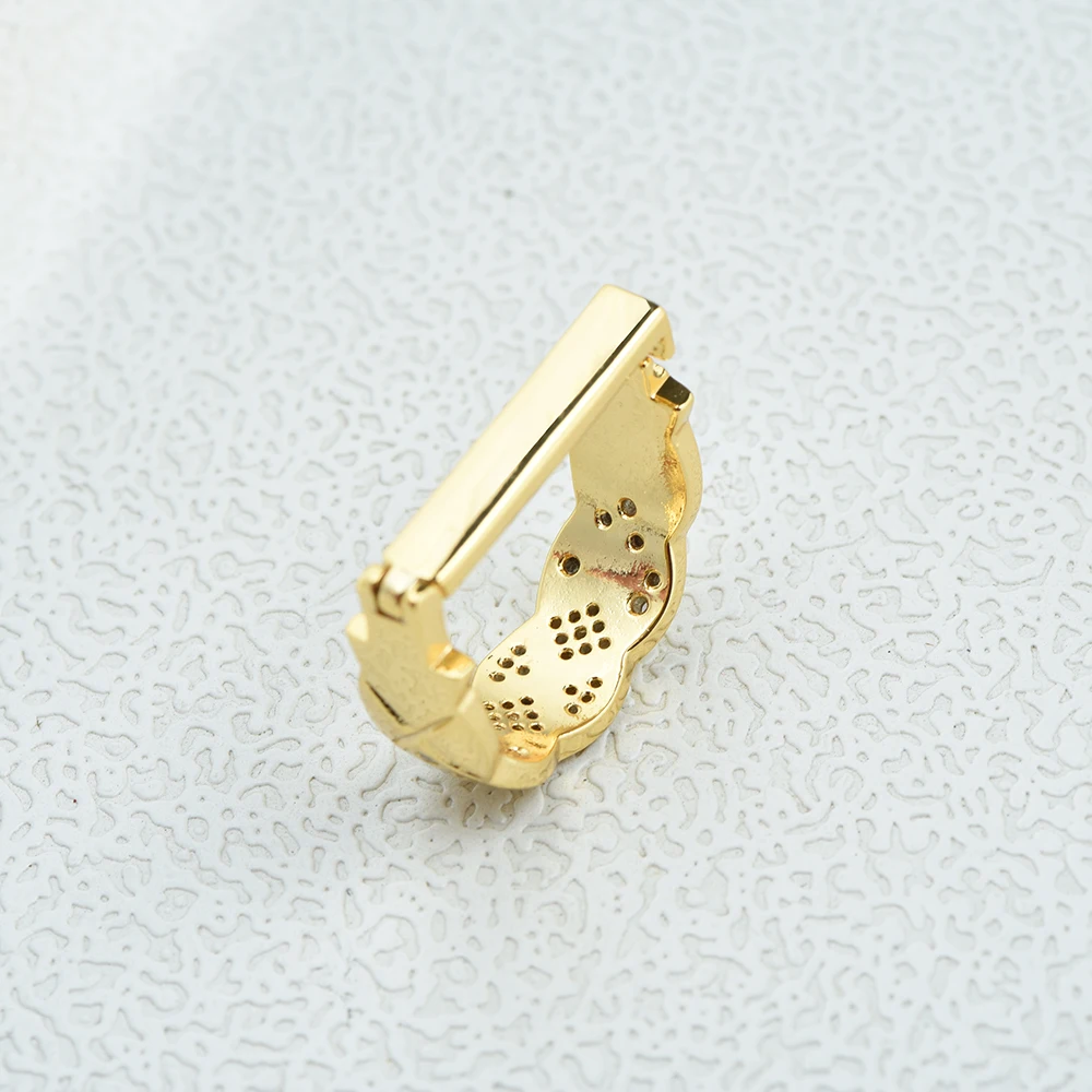 ICEYY الرجال D على شكل الصليب التعادل كليب التعادل الدائري للرجل الفاخرة الزركون مطعمة مشبك حلقة الزفاف رجال الأعمال مجوهرات اكسسوارات