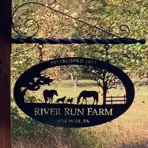 Large Personalized Metal Sign with Horses Dog Fence Cat for Outdoor Charm Animal Theme Unique Ornament Rustic Aesthetic