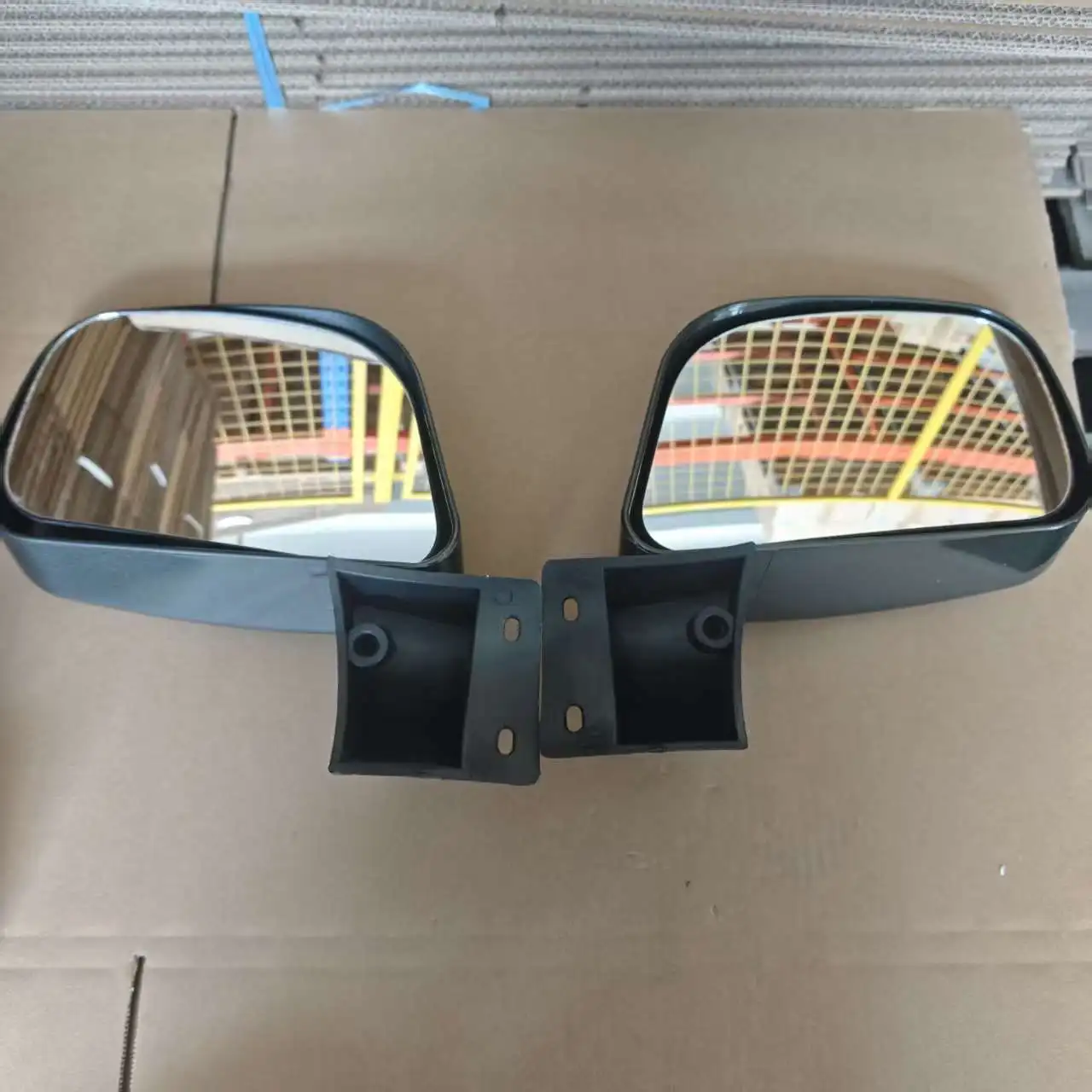 Lv-tong S14C Golf Cart Side Mirror Rearview Mirror for 14 Seats Sightseeing Bus Parts