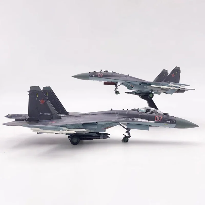 Diecast 1:100 Scale Russian Su-35 fighter jets Alloy Finished Simulation Model Static Decoration Souvenir Gifts For Adult Boy