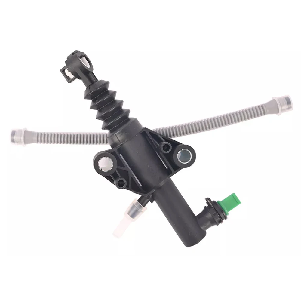 Clutch Master Cylinder for Renault for trafic Mk3 2015-2021 Right Hand Drive Units OEM 93463272 306105588R Aligned