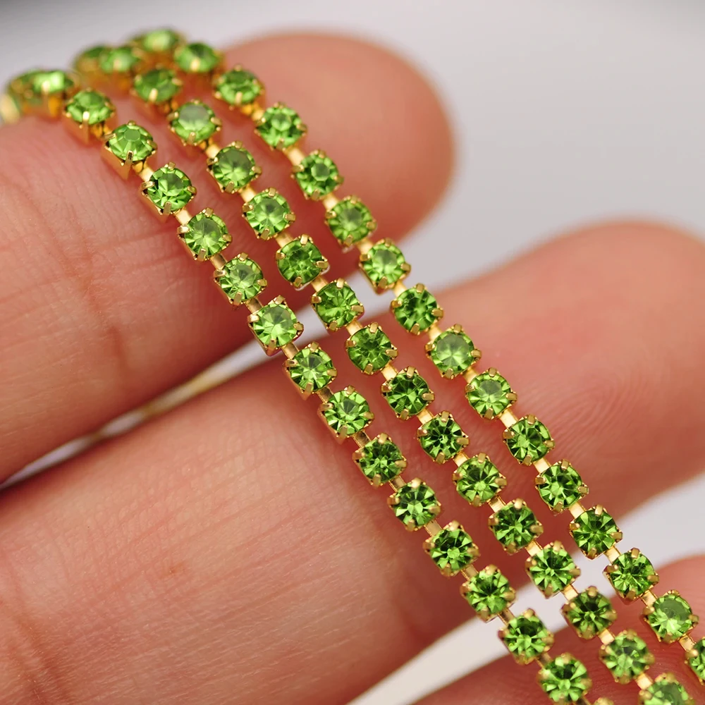 10m Goldboden Glitzer-Glas-Kristall-Strass-Kette zum Aufnähen für DIY-Schmuck, Näharbeiten und Bekleidungszubehör – Detail 4