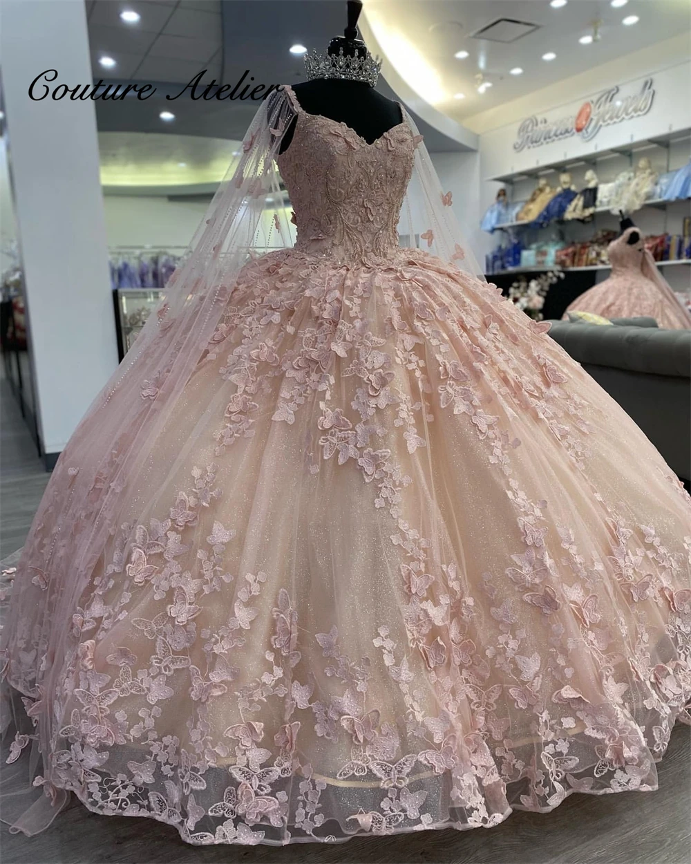 

Light Pink Quinceanera Dresses Ball Gown Birthday Party Dress Lace Up Graduation Gown Off The Shoulder quinceanera de 15 anos