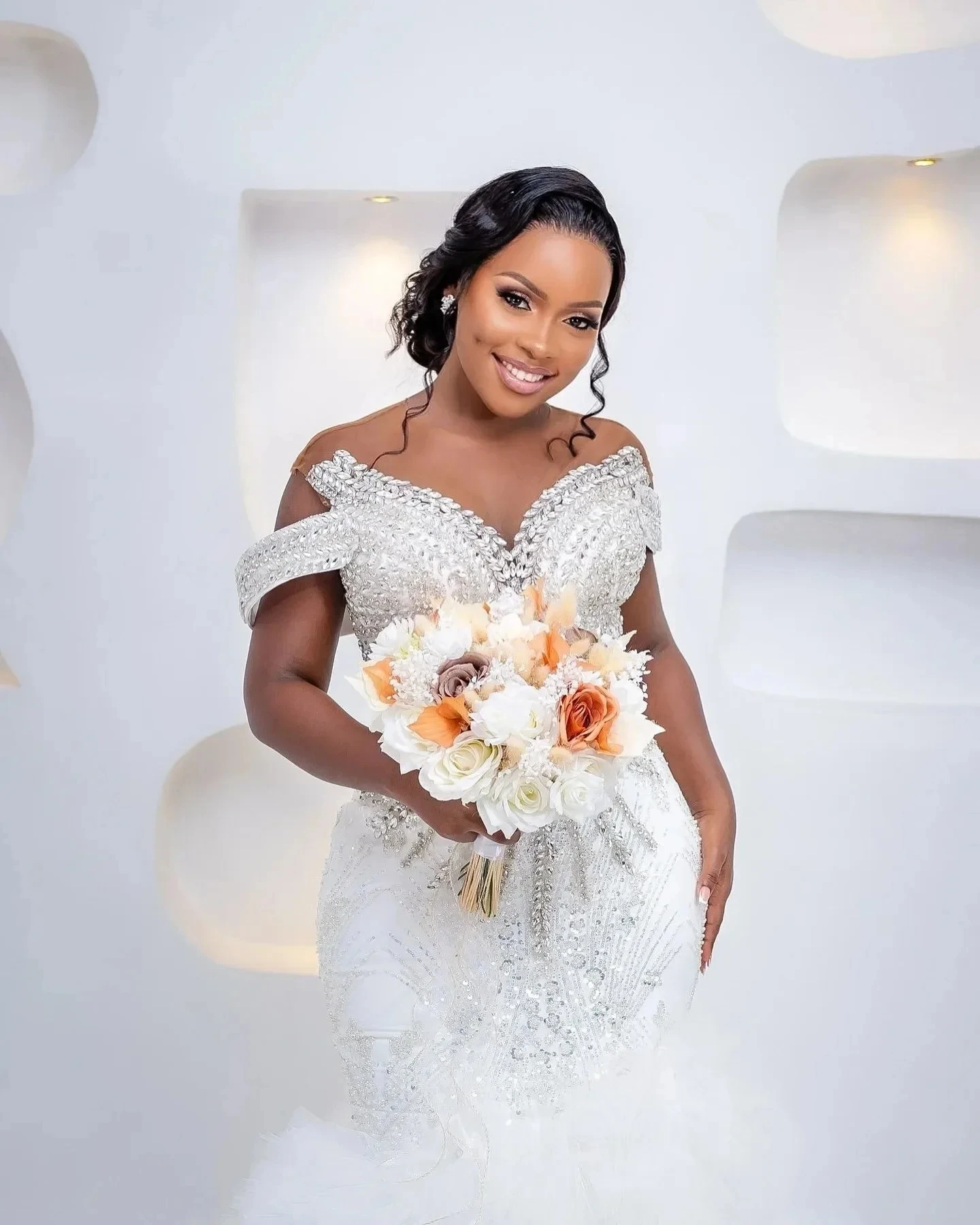 فستان زفاف حورية البحر فاخر 2026 رقبة شفافة مرصع بأحجار الراين ترتر طبقات كشكشة تول فستان زفاف العروس العربية Aso Ebi Vestidos #3