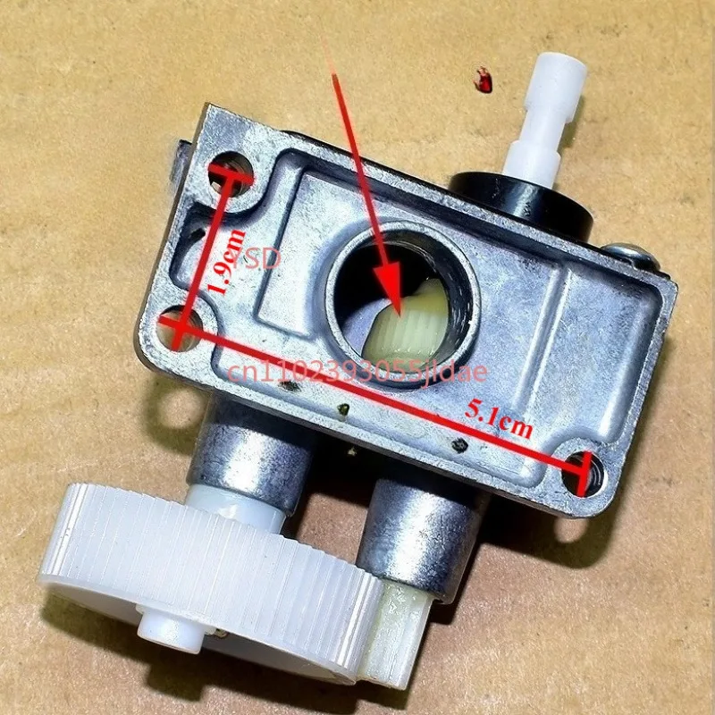 Household Stand Fan Gear Box Spare Part Electric Fan Oscillating Gear Mechanism