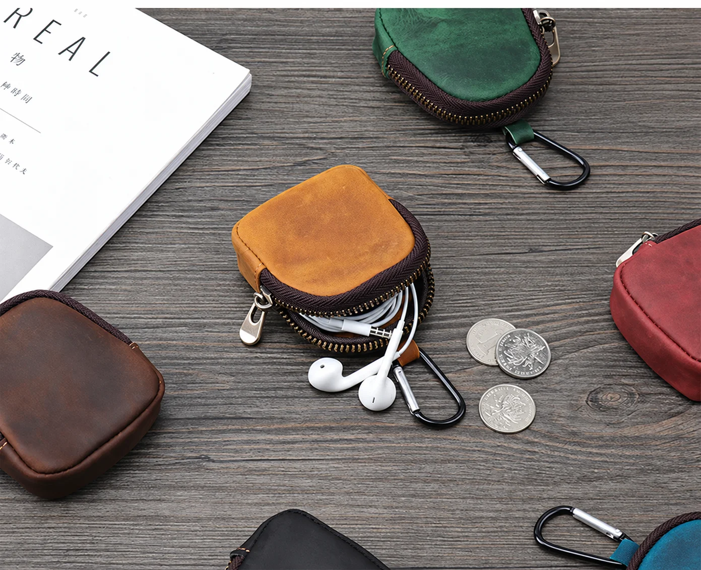 Retro PU Leather Mini Coin Purse with Carabiner Multi-color Small Wallet Key Chain Bag Men Women Portable Earphone Storage Pouch