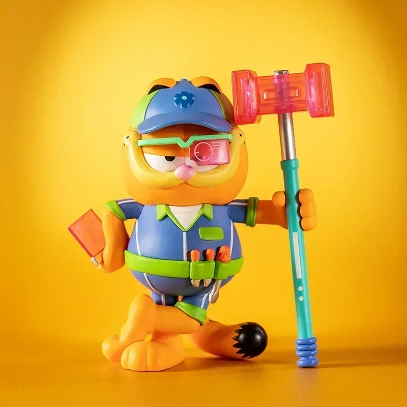 POP MART Garfield Future Fantasy Series Scatola cieca Guess Bag Scatola misteriosa Giocattoli Bambola Cute Anime Figure Ornamenti Regalo