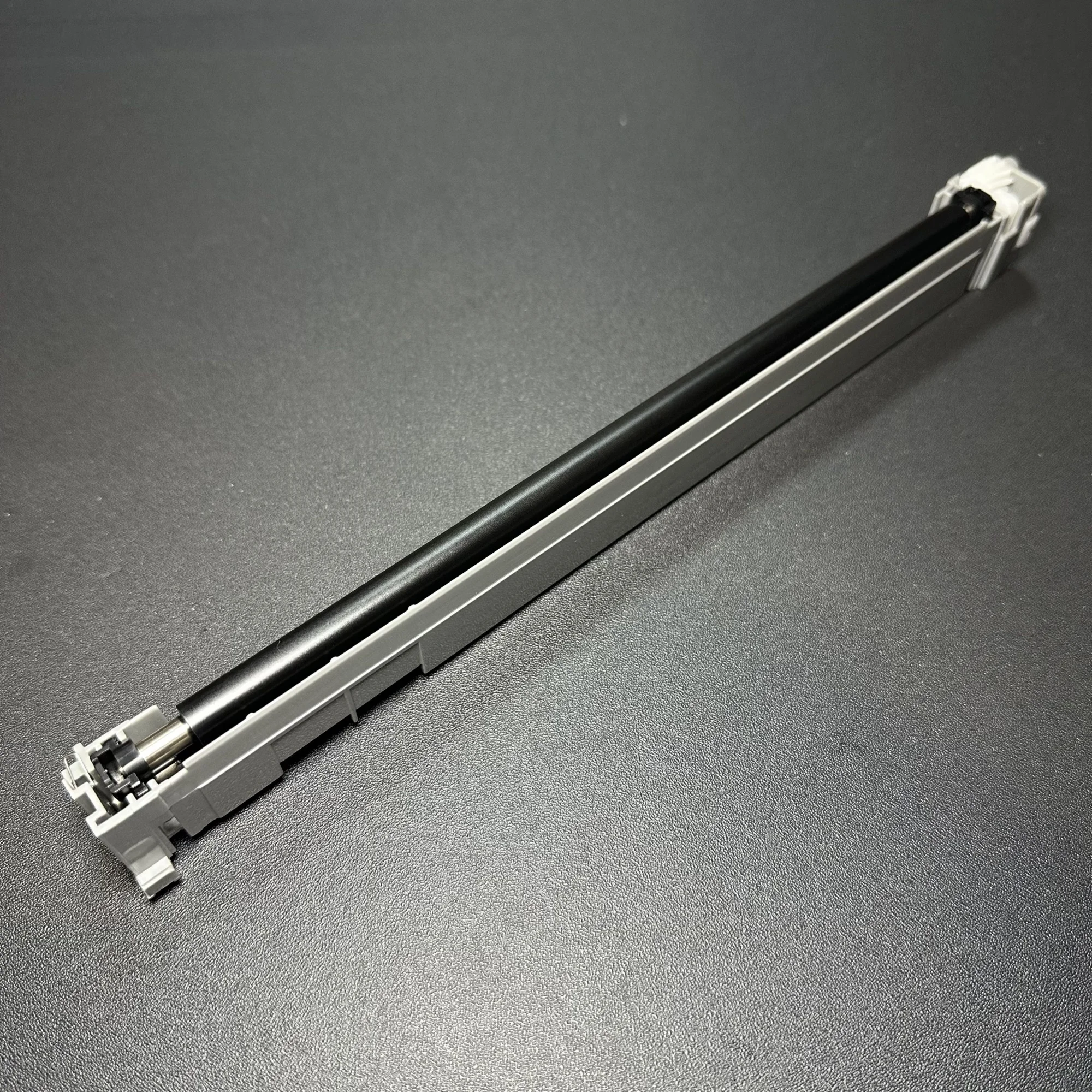 MC-3100 Main Charge Roller Assembly for KYOCERA M3040 M3145 M3540 M3550 M3560 M3645 M3655 M3660 P3045 P3050 P3055 P3145