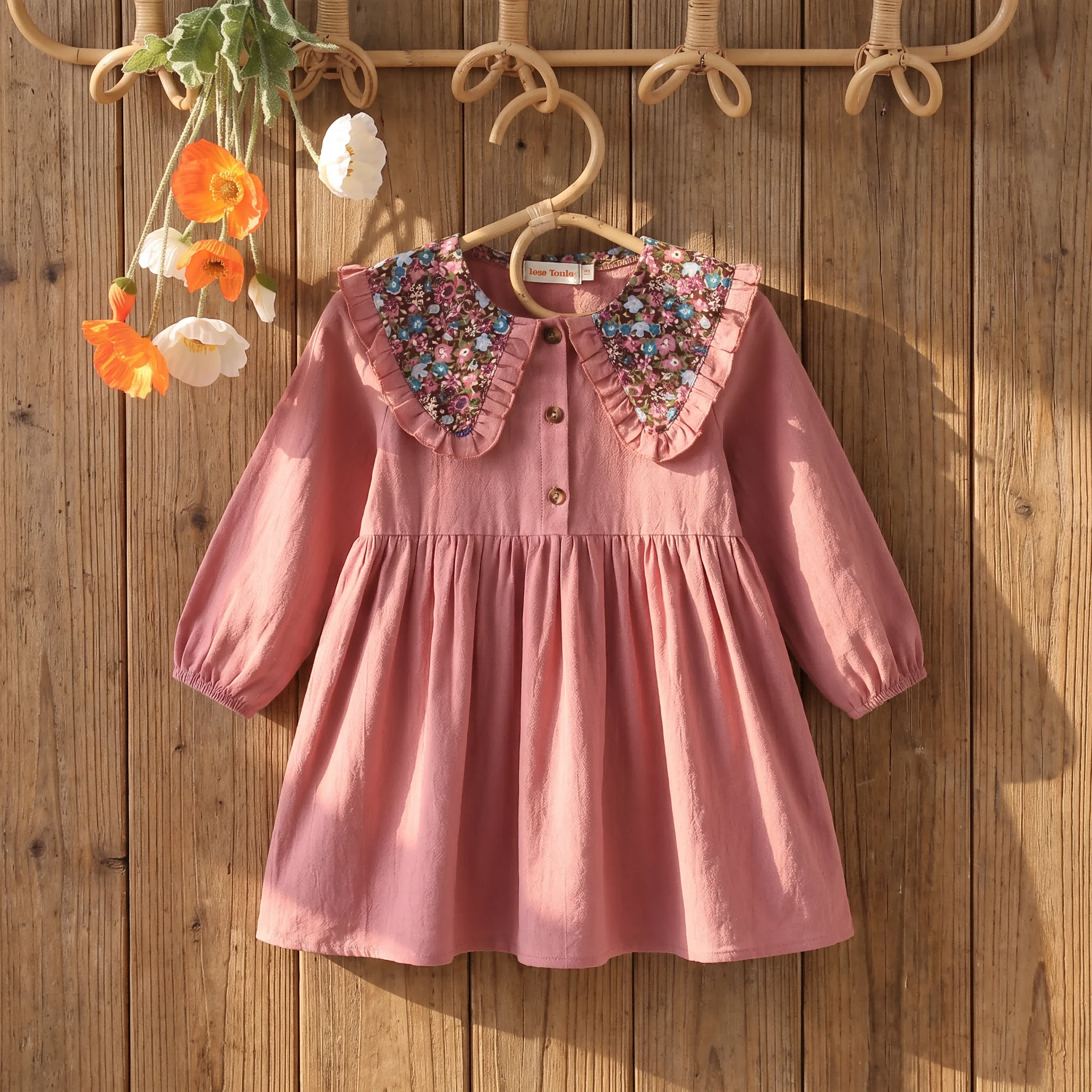 Spring and Autumn Fashion Casual 2-6 Year Old Girl Floral Lapel Long Sleeved Dress Wine Red Daily Wear