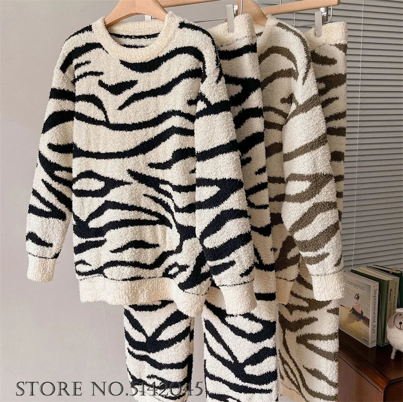 Autumn Winter Thick Plush Women 2PCSPajamas Set Sleepwear Fashion Zebra Stripe Flannel Pijamas Trouser Casual Outwear Homewear