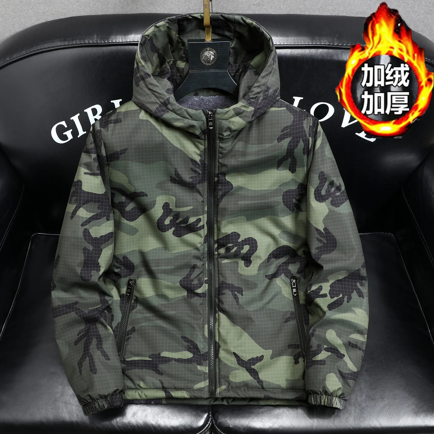 

2025 Новое высококачественное модное зимне-осеннее повседневное мужское модное хлопковое пальто с камуфляжной подкладкой и курткой с капюшоном