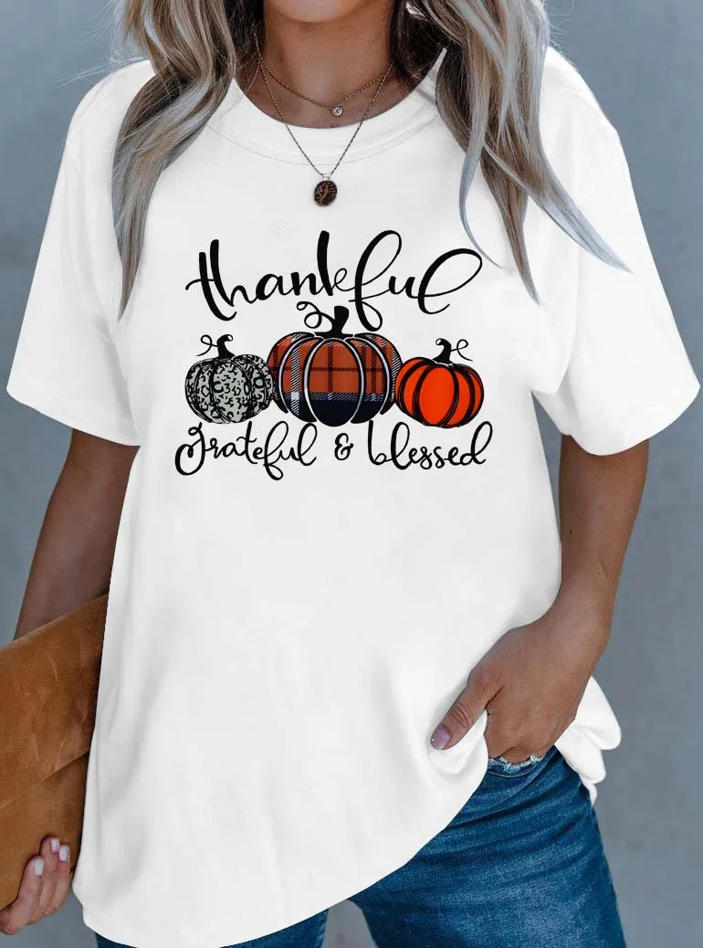 

Plus Size Elegant Outfit Featuring Thankful Pumpkin Design For Seasonal Charm