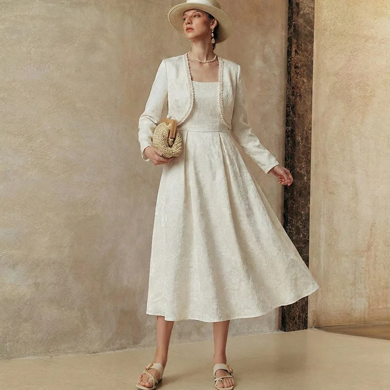 

Elegant Style Small Jacket Vest Dress Set2025Autumn Skirt Set