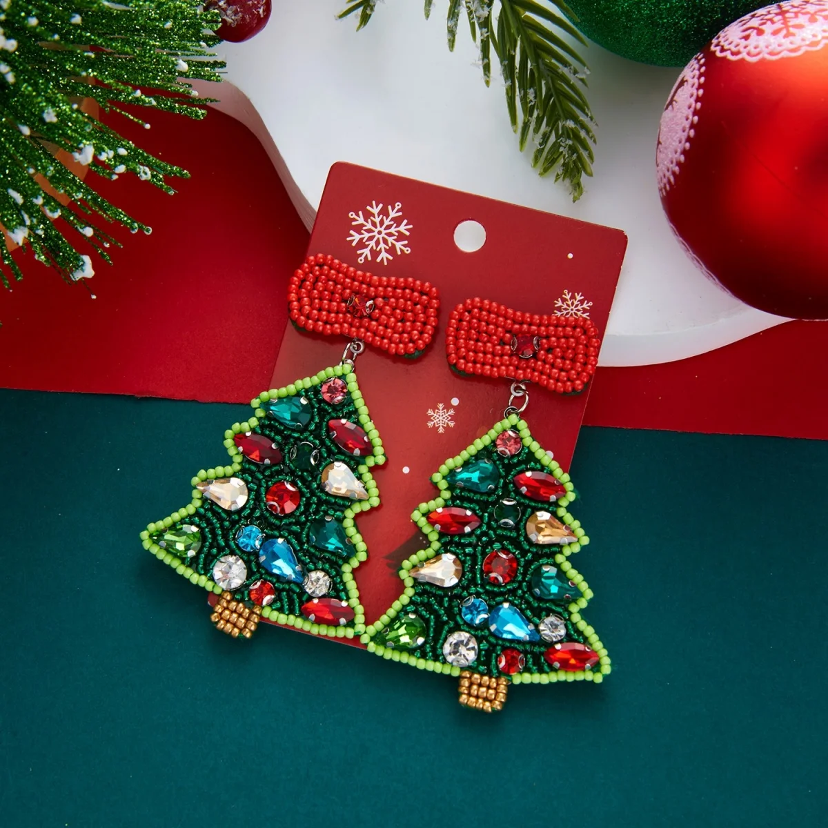 Weihnachtliche Ohrringe in Form eines Hauses mit Reisperlen für Damen, bunte Perlen, Weihnachtsmann, Rentier, Schneeflocke, Baum, Schleifen-Ohrringe, Schmuck. – Detail 29