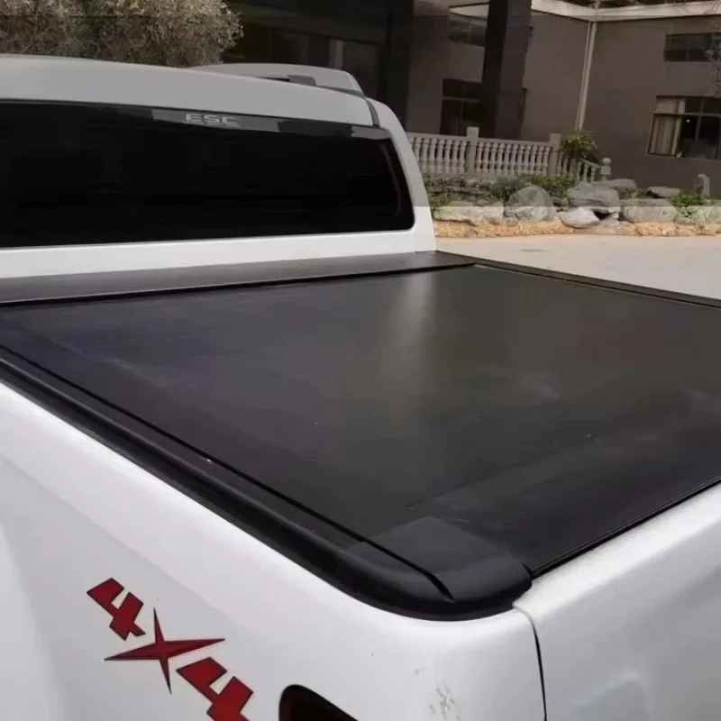 Retractable Pickup Truck Tonneau Cover With Storage Carry Bag Compatible with RAM 1500 2019-2025 5.5FT Bed