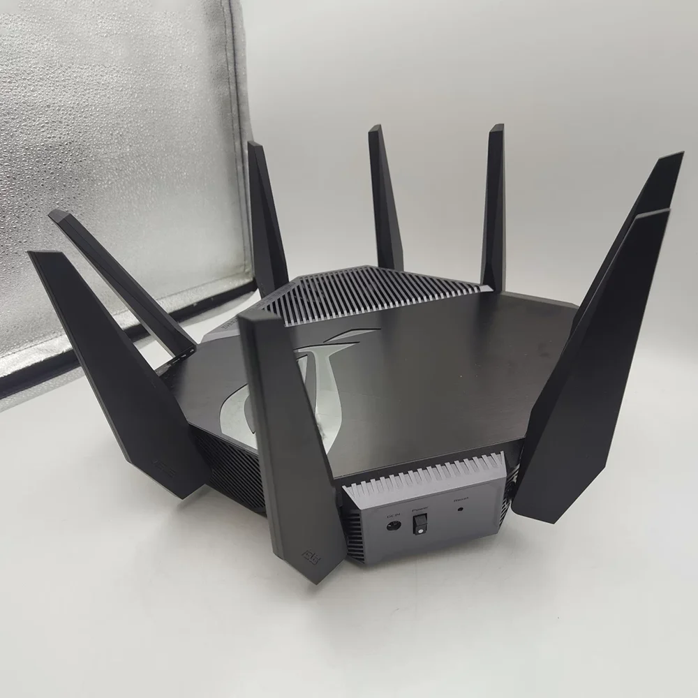 

Модель GT-AXE11000 Трехдиапазонный беспроводной маршрутизатор WiFi 6E