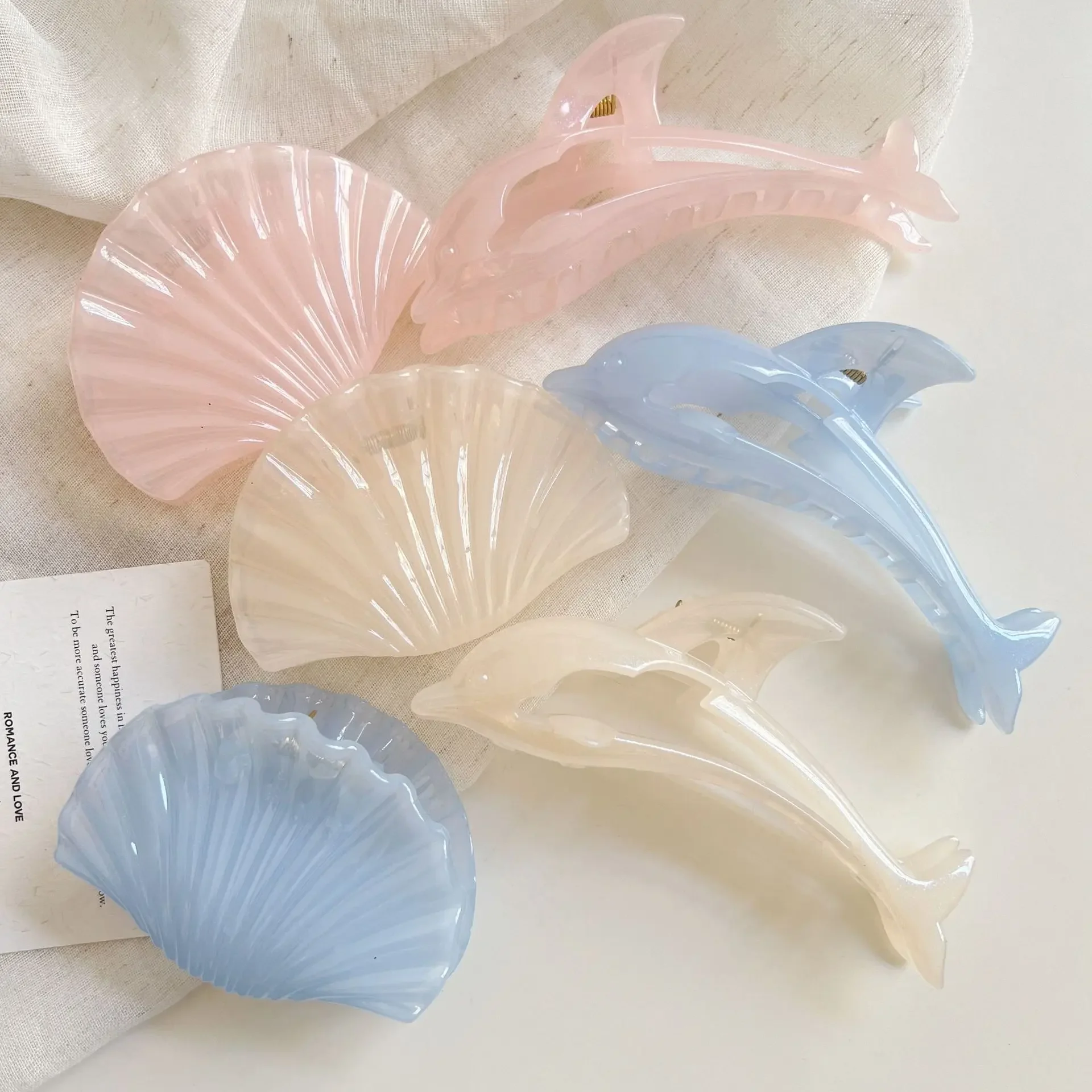 

Elegant Hair Clips Dolphins Shell Hair Claw Clip Fashion Headwear Hairpins Hairgrips for Women Girls Barrettes Hair Accessories