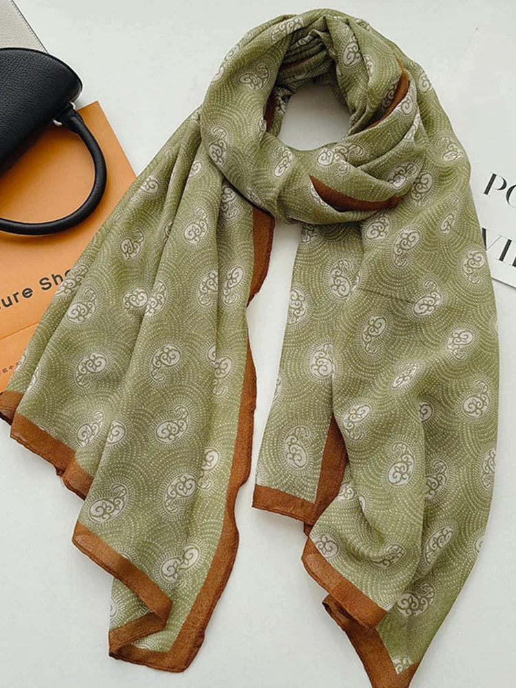 

Elegant Women Thin Silk Scarf Wrap Shawl Vintage Print Ladies Sunscreen Bandanas Hijab Mujer Boho Long Scarve Pareo Casual New