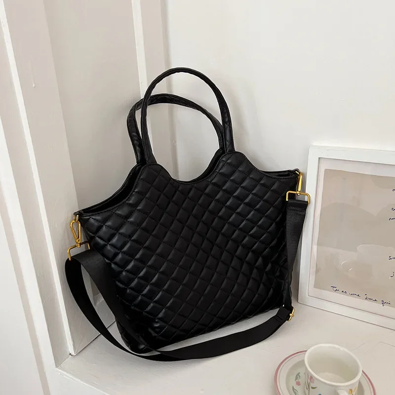 

Luxury High Quality Diamond Checked Women's Handbag Designer Fashionable Shoulder Bag Large Capacity Diagonal Straddle Bags New