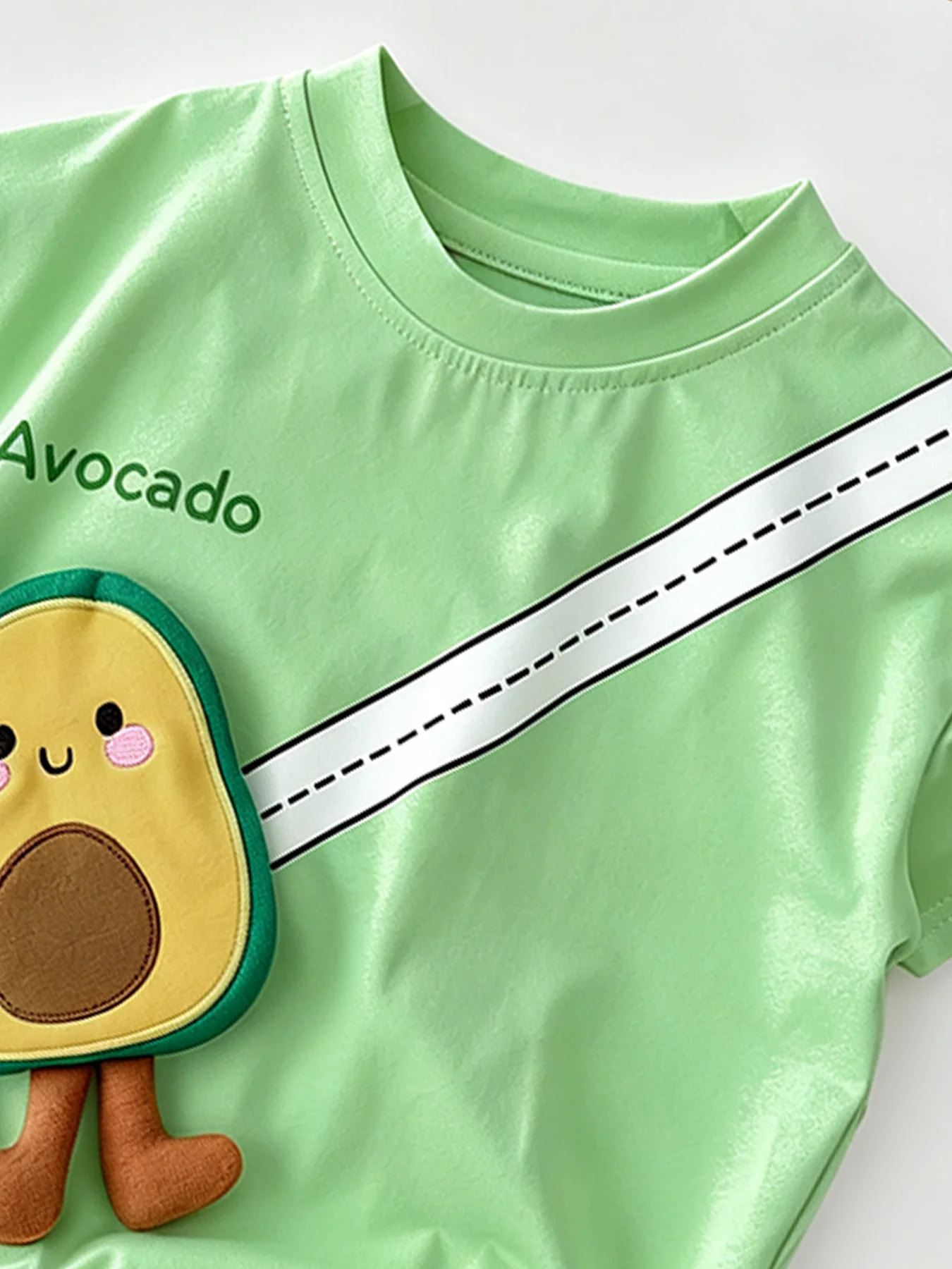 Avocado-Print Baby Girl Rompers for Spring and Summer with 3D Embellishments—Cute Outfits for Babies Aged 0–1 Years