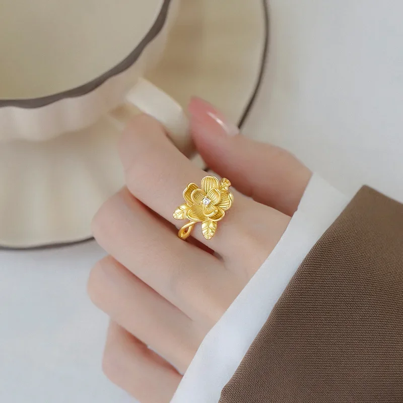New Floral Engagement Ring for Women Minimalist Flower Jewelry Elegant Wedding Gift for Bride Senior Fashion Accessories