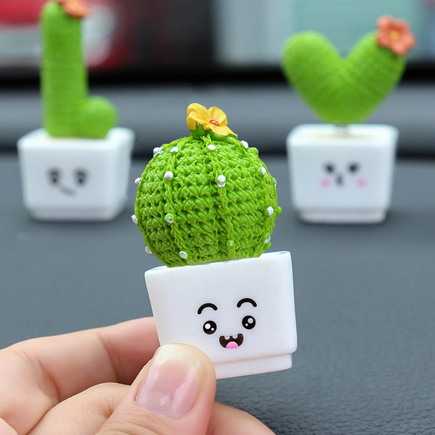 4pc/set Mini Simulation Succulent Cactus Resin Crafts Home Desktop Car Interior Decorative Ornaments