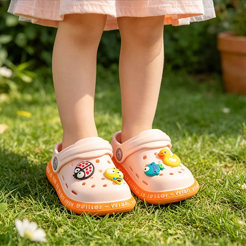

Kids Cute Cartoon Non-Slip Slippers Lightweight Breathable EVA Garden Sandals for Boys Girls Perfect for Summer Beach Shoes