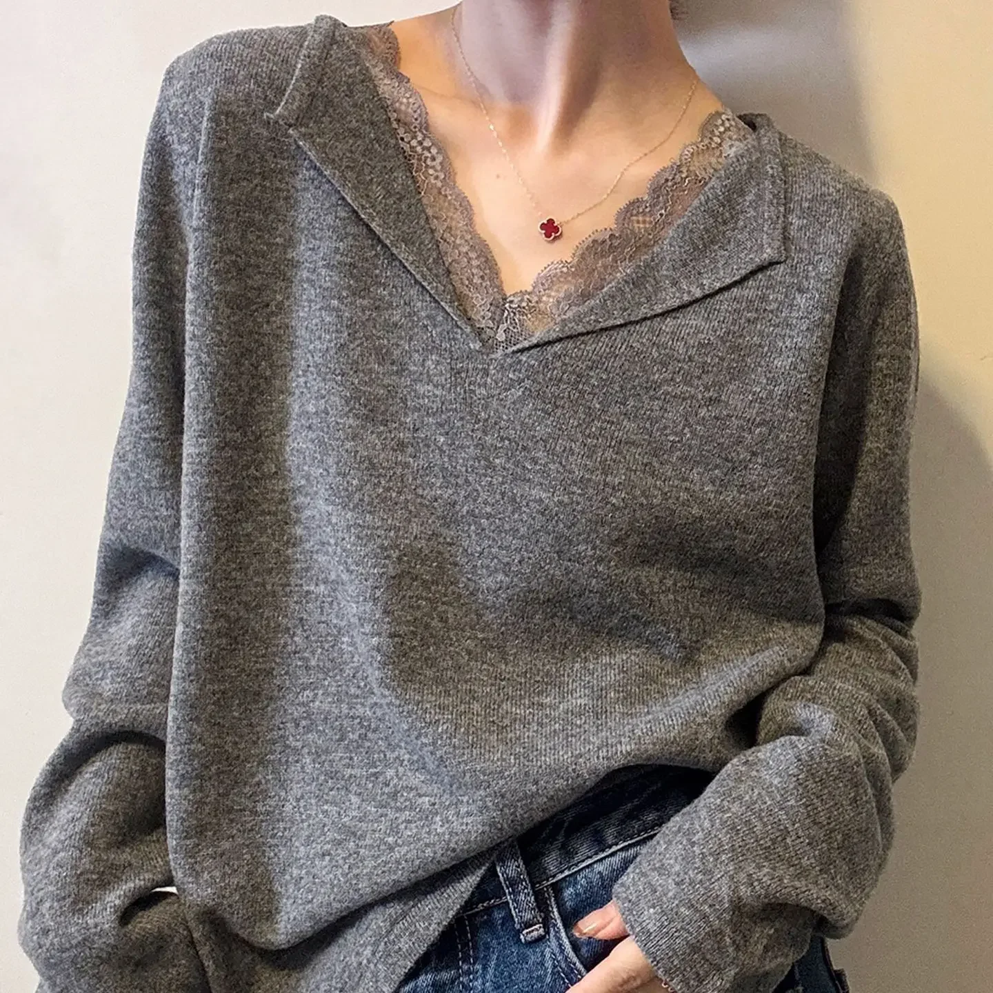 Women's Sweaters Lace Patchwork Hollow Out Knitwear Tops Charming Female O-neck Backless Loose Pullover Partywear New