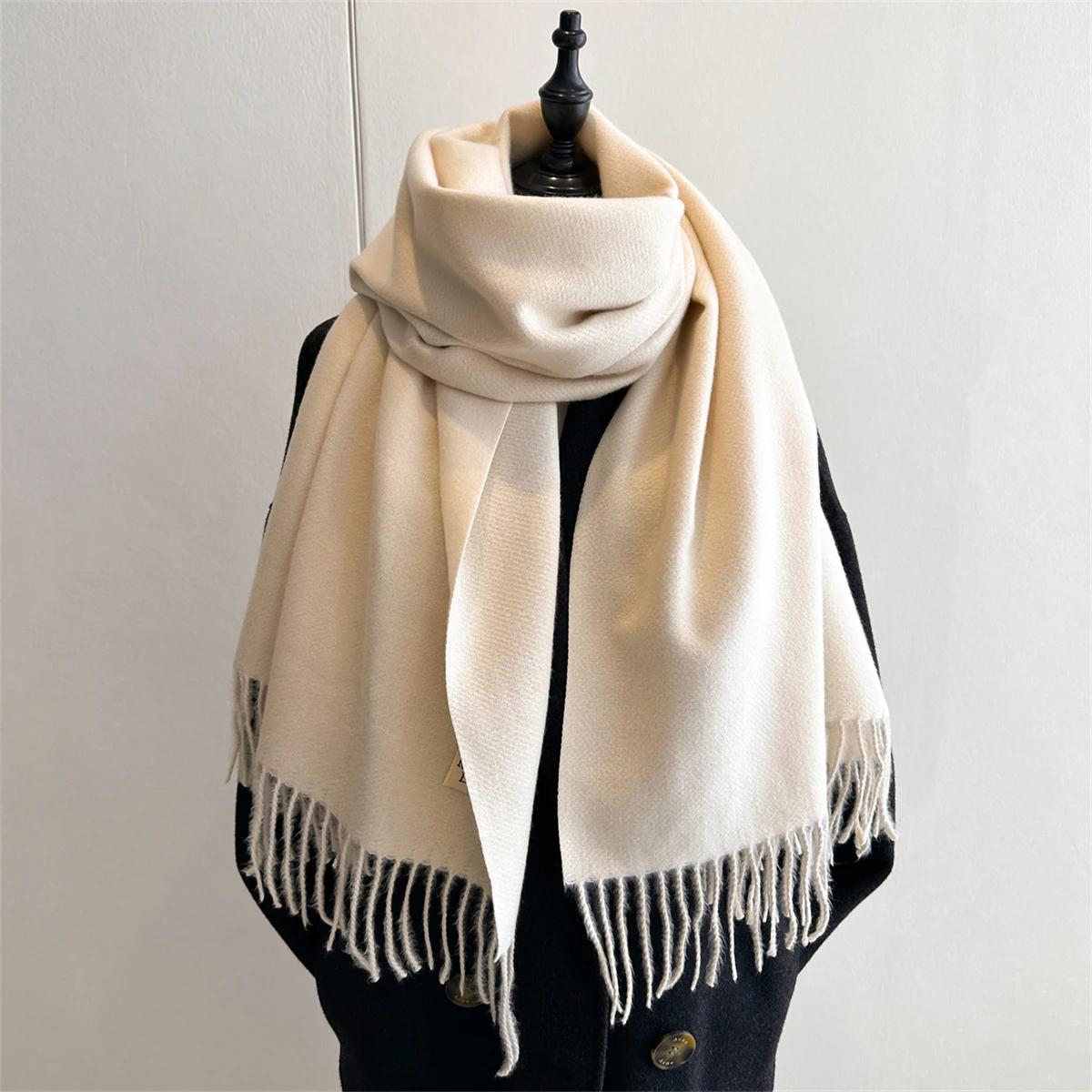 Luxury Brand Solid Print Winter Scarf Women Cashmere Warm Pashmina Foulard Female Scarves Long Blanket Thick Soft Shawls Wraps