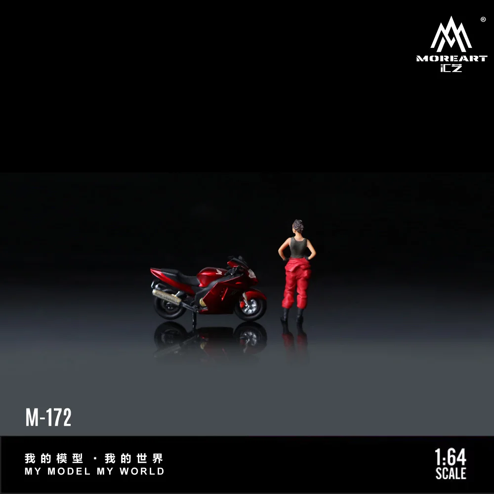MoreArt 1:64 CBR1100XX نموذج راتينج لشخصية الدراجة النارية باللون الأحمر المعدني، هدية عرض لتزيين المشهد المصغر