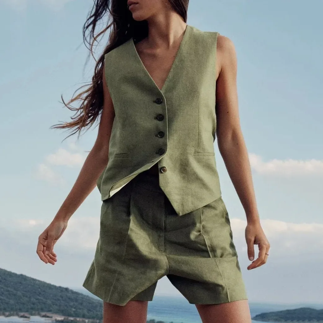 

2Pcs Ladies Vest Blazer Sets 2024 Pretty V-neck Solid Single Breasted Jacket+Short Trousers with Belt Basic Suits Womens Shorts