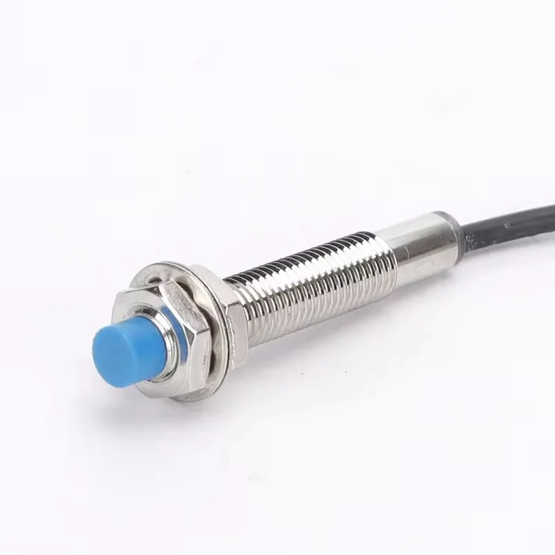 GT05G-012BNB-C1 Wide-temperature Inductive Proximity Sensor 1.2mm Sensing Distance Bracket Installation NPN NC Output