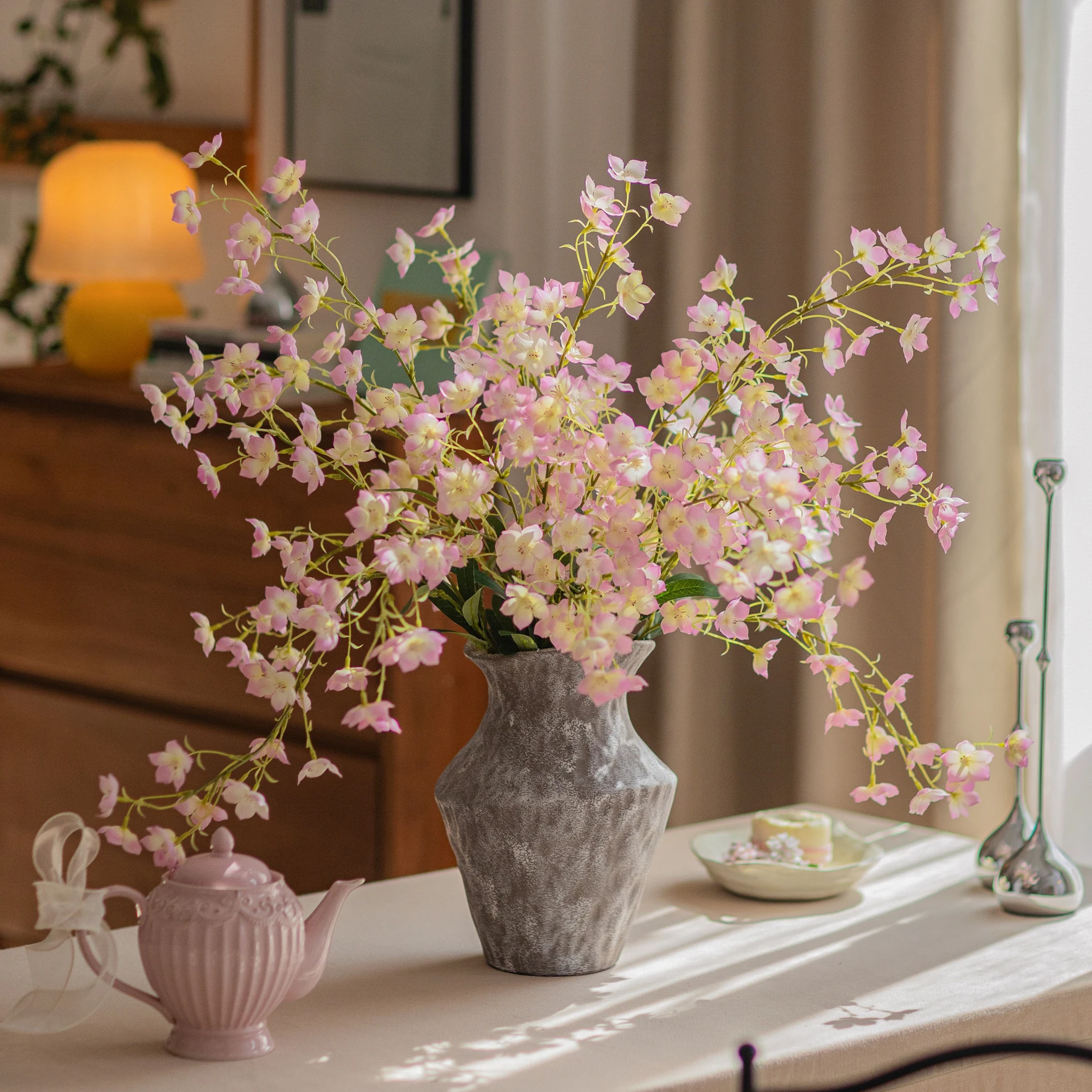 

Blue Bell Artificial Flowers Light Luxury High-end Living Room Artificial Flower Table Decoration Home Flower Bouquet Decoration