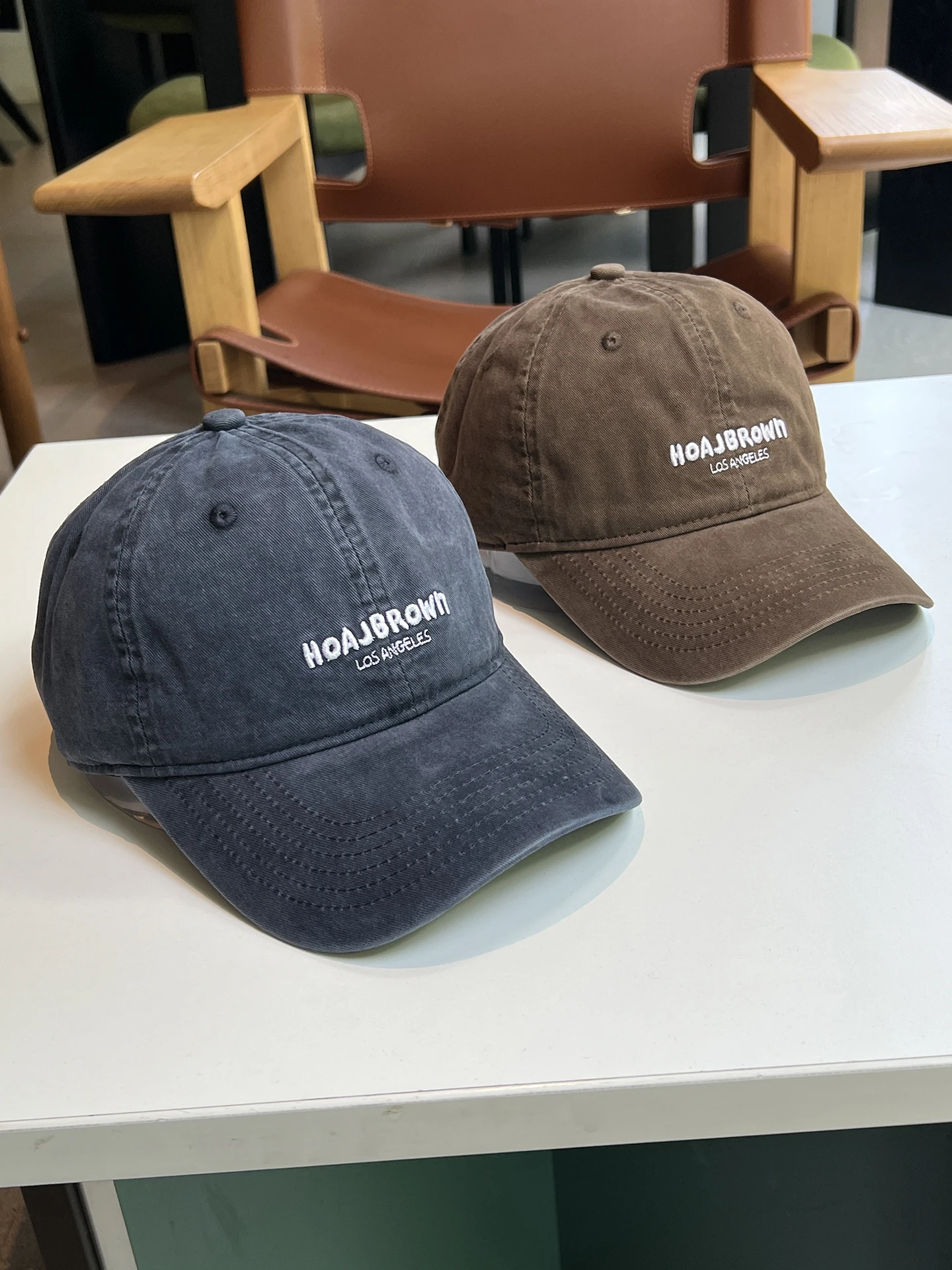 

Baseball cap cap women's hat men's fashion couple Korean version versatile letter cap trendy brand