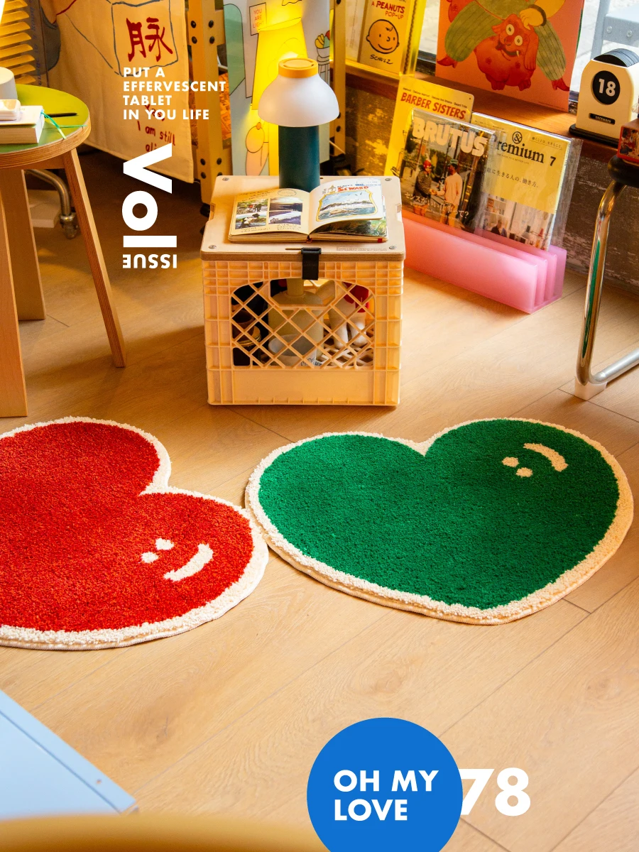 

Color Block Heart Shaped Bathroom Mat Bedroom Door Mat Anti Slip Machine Washable Home Decorative Rugs Simple Style Fibre Mat...