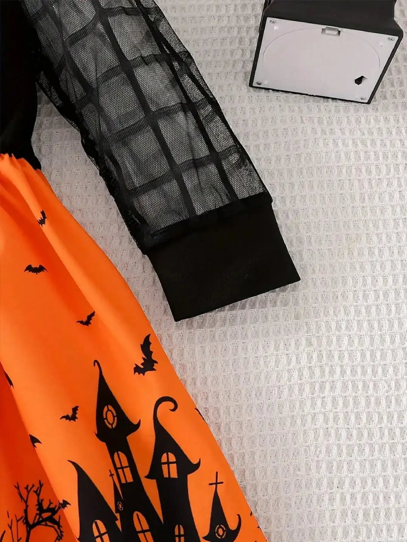 Festliches Halloween-Kleid mit langen Ärmeln und reichen Mustern, beliebter Stil für den Alltag, elegantes Kostüm für Frauen – Detail 6