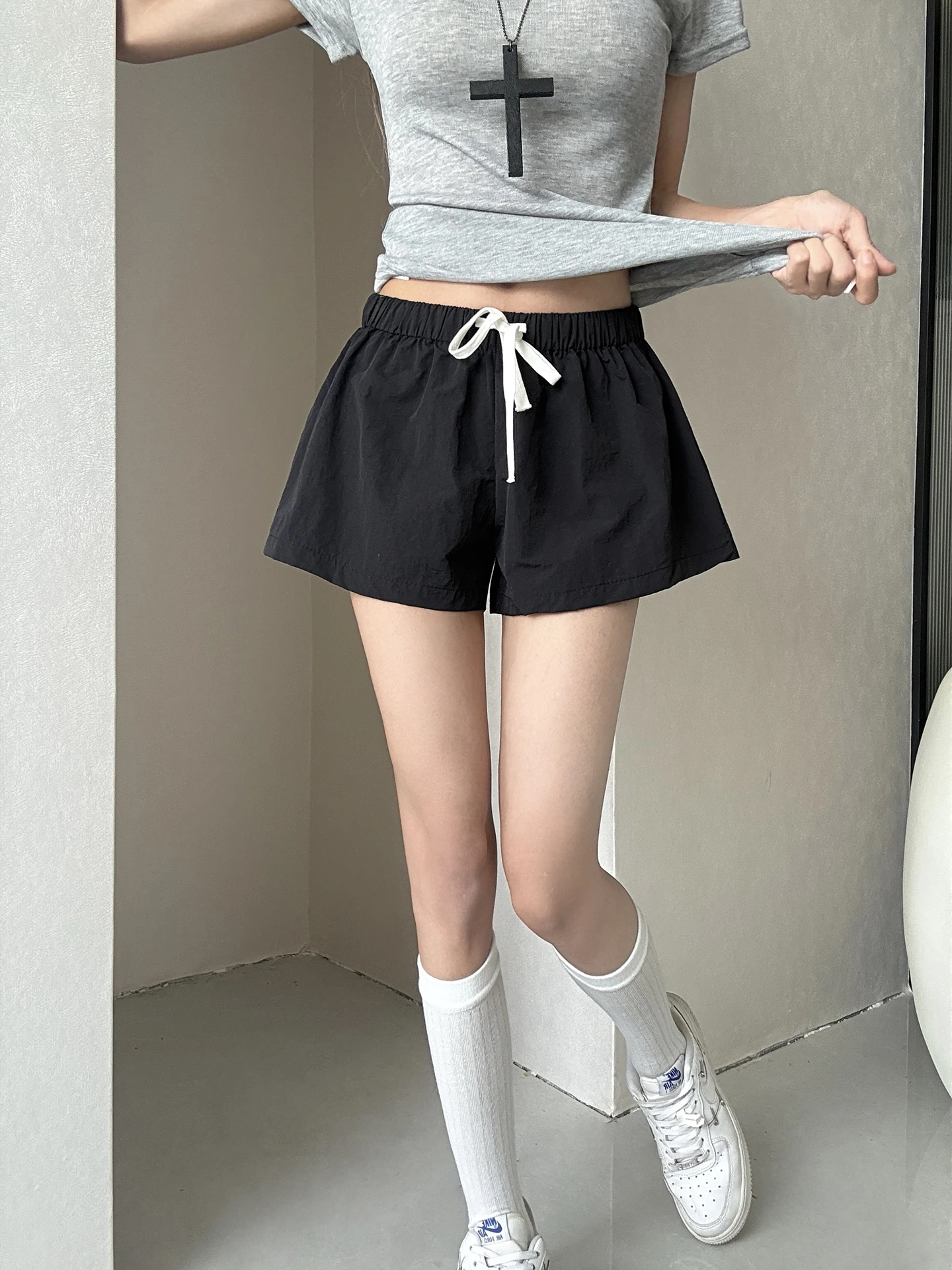 American Style Casual Shorts Women's Summer 2026 New Super Popular Ladies All-Match Meat-Covering Ultra-Thin Sports Pants