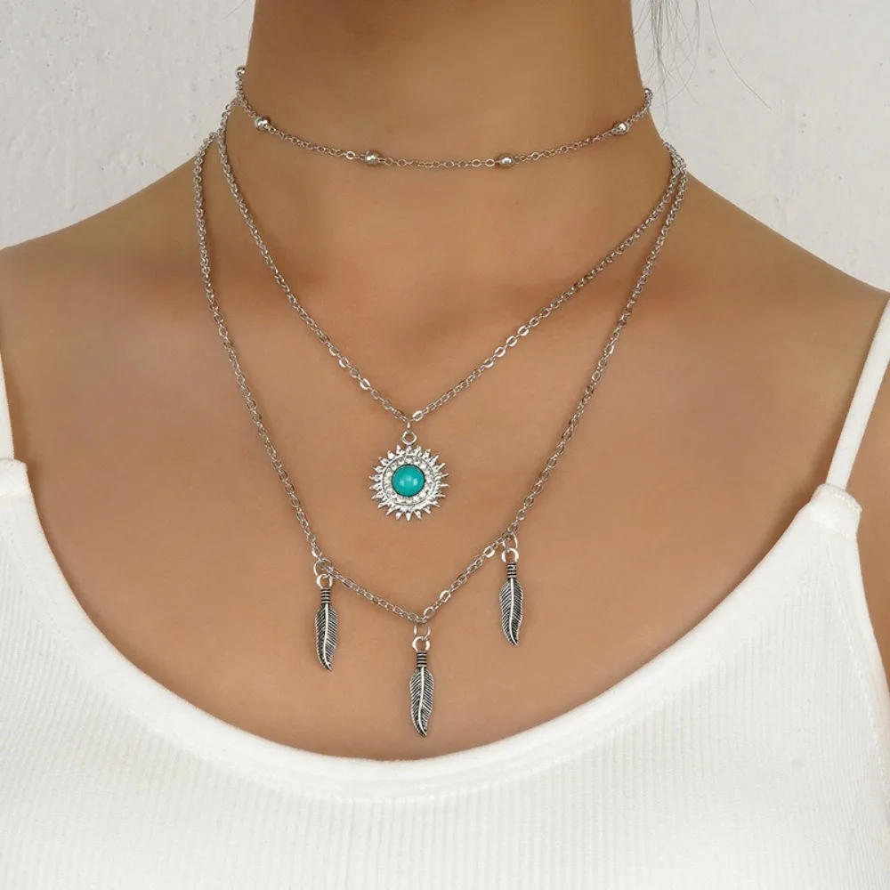 Creative Retro Micro-inlay Zircon Turquoise Feather Leaf Multi-layer Pendant Necklace for Women Luxury Travel Souvenir Jewelry