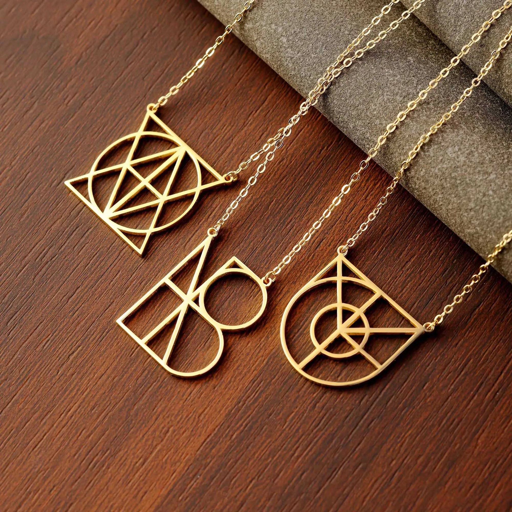 

Custom Name Necklace For Women Gold Color Personalized Unique Letter Name Design Necklaces Customized Company Logo Stainless Ste