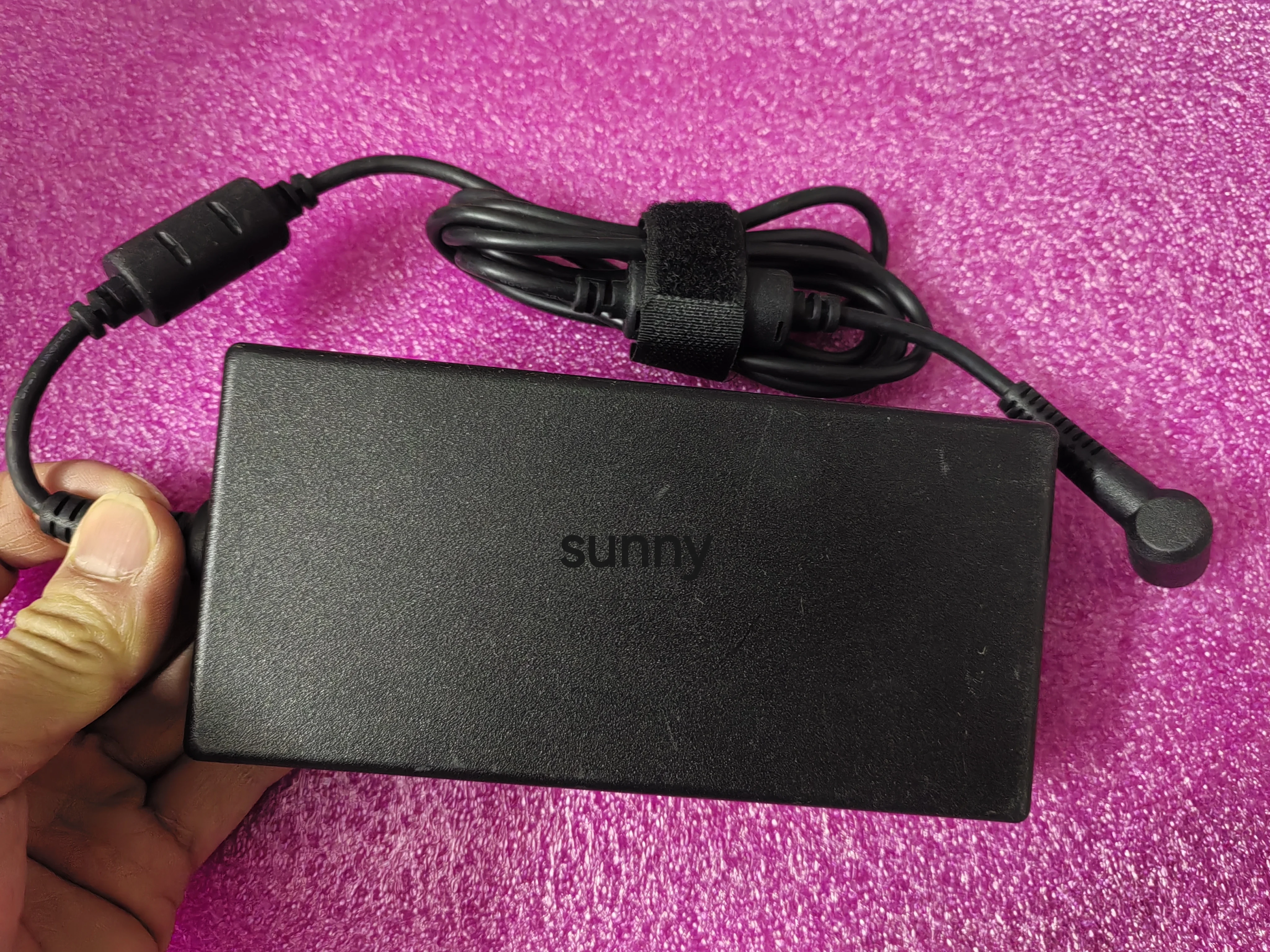 OEM Delta 180W 19.5V 9.23A ADP-180MB K 7.4mm Pin AC Adapter For BenQ mobiuz ex2710u Monitor