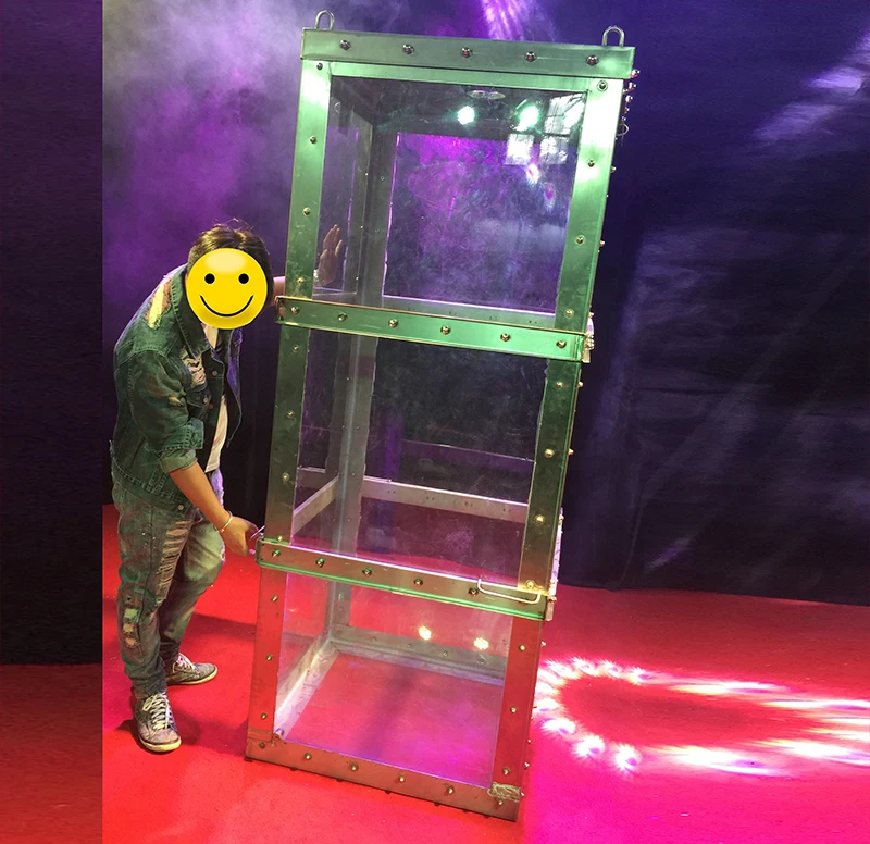Stage Escape Magic Phantom Show from Water Dungeon Magic Show Professional Magic Stage Props