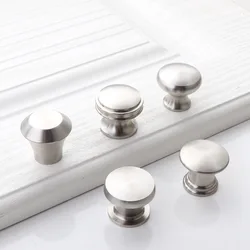 Modern and Minimalist Stainless Steel Ball Handle Stainless Steel 304 Solid Single Hole Handle Wardrobe Drawer Handle