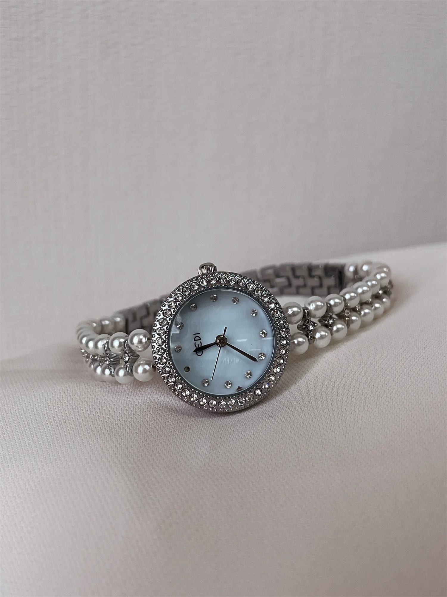 Fashion Workplace Watch Women's High Value Light Luxury Niche Women's Genuine New 2025 Waterproof Women's High-end Watch