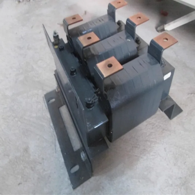 

NEW ORIGINAL Line Reactor VW3A4551 VW3A4552 VW3A4553 VW3A4554 VW3A4555 VW3A4556 VW3A4557 VW3A4558 VW3A4559 VW3A4560