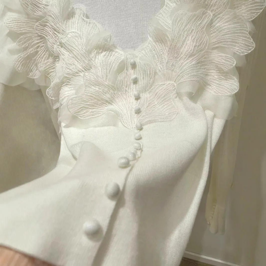 2025 가을 겨울 슬림핏 브이넥 레이스 니트 가디건 한국 캐주얼 시크 블라우스